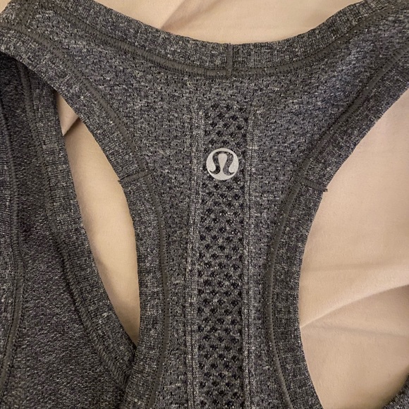 Lululemon Swiftly Tank (4) - Picture 4 of 5